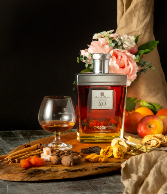 フランス産コニャック DUC DE FUGUE XO ヘリテージ 1L箱付き フランス産コニャック DUC DE FUGUE XO ヘリテージ 1L箱付き